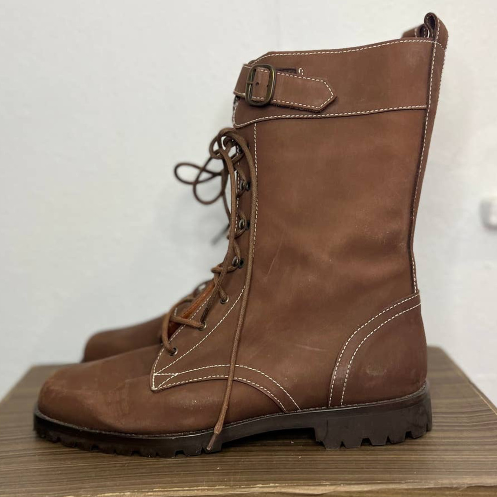 1990s Brown Lace-Up Boots | US 8 | Vintage VTG